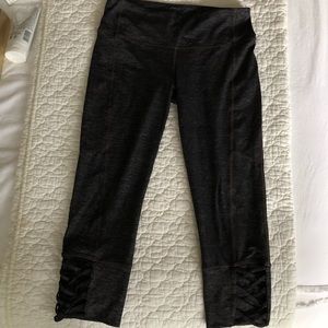 Athleta workout crops